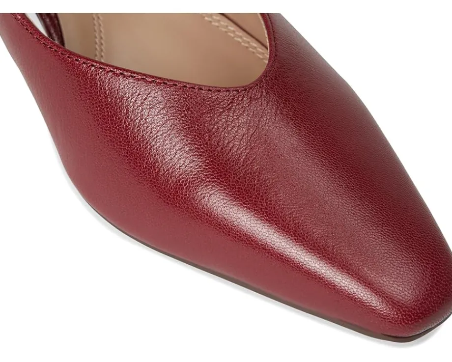 Women Naturalizer Gracie