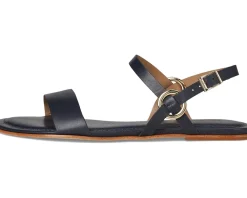 Women Bernardo Henre