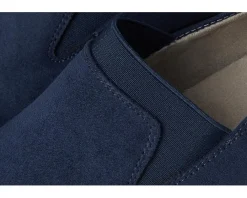 Women Cliffs by White Mountain Hunton