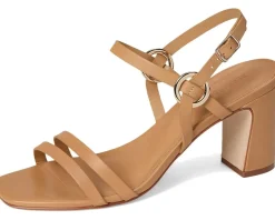 Women Bernardo Irisa