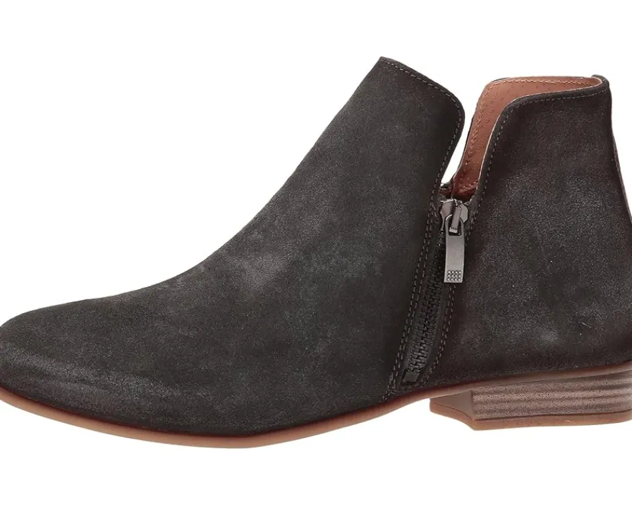 Eric Michael Isabella Grey Discount