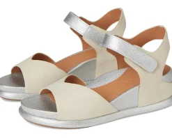 Women Gentle Souls by Kenneth Cole Jalleen