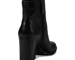Women Naturalizer Kalina Bootie