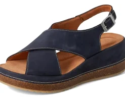 Women Clarks Kassanda Step