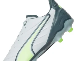 Women PUMA King Pro Firm, Artificial Ground Soccer Cleats
