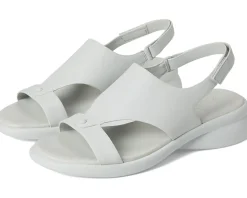 Women Naturalizer Lillian