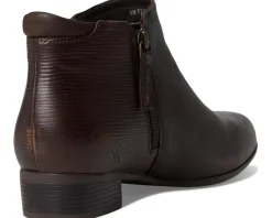 Women Trotters Major Embossed