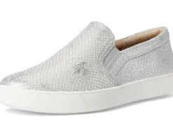 Women Naturalizer Marianne