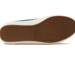 Women Taos Footwear Moc Star 2