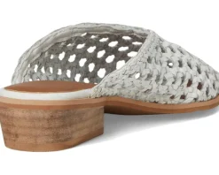 Women Seychelles Moonshine