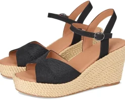 Women Gentle Souls by Kenneth Cole Nola