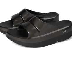 Women OOFOS Oomega Ooahh Stacked