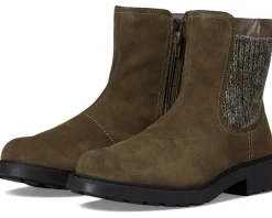 Clarks Opal Sky Dark Olive Suede New