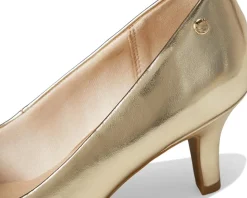 Women LifeStride Parigi Pumps