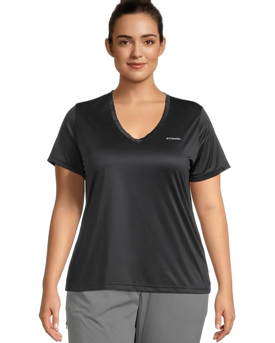 Women Columbia Plus Size Hike™ Short Sleeve V-Neck