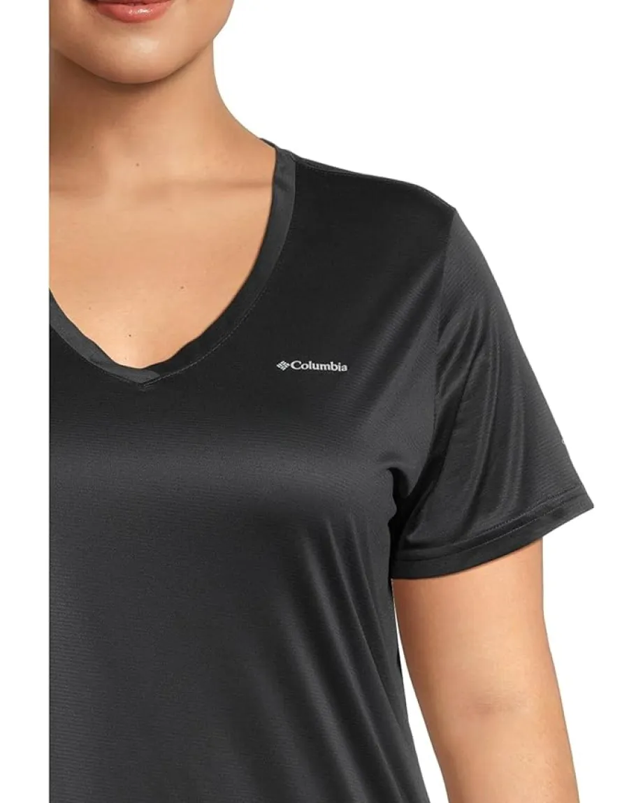 Women Columbia Plus Size Hike™ Short Sleeve V-Neck