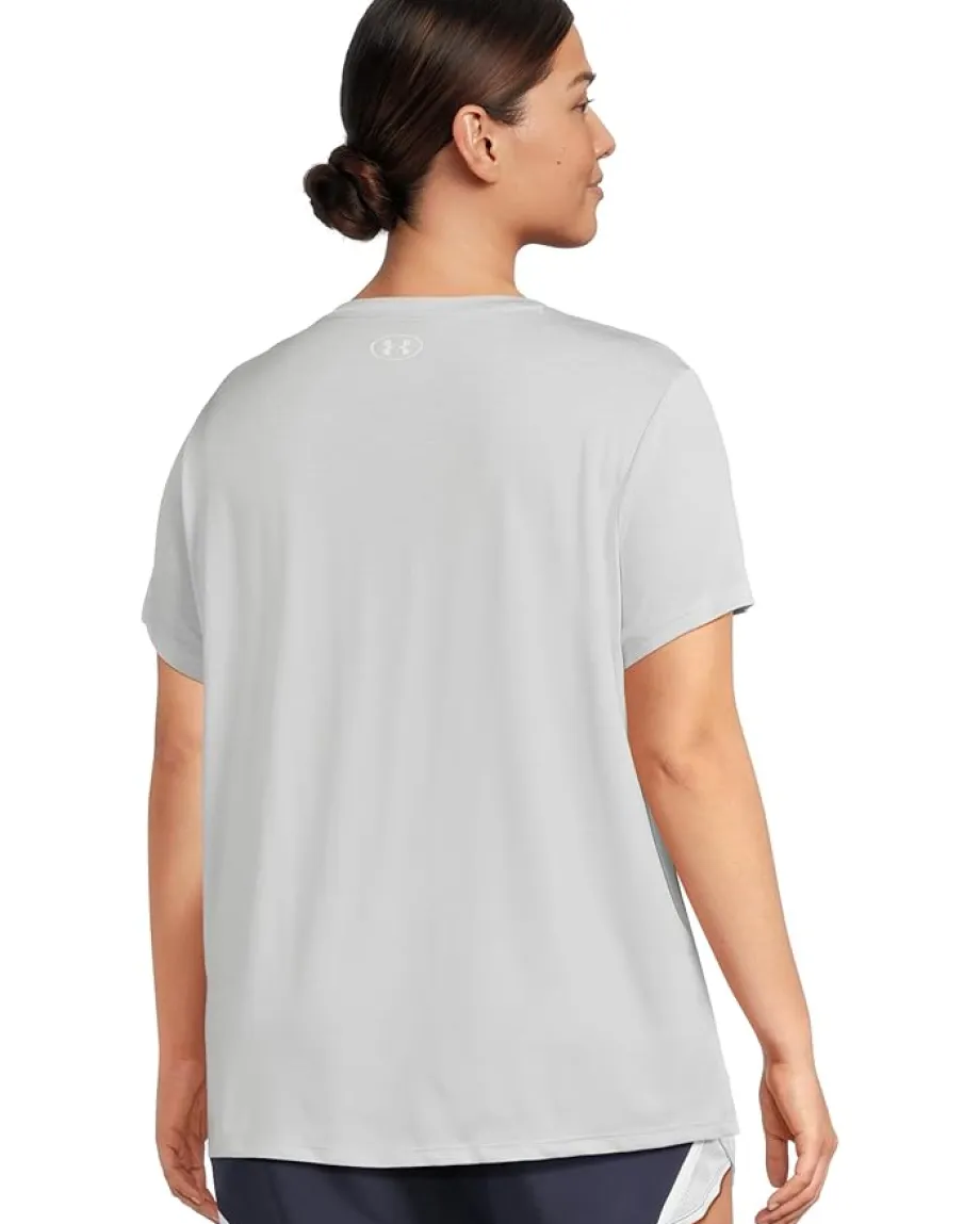 Women Under Armour Plus Size Tech Short Sleeve V-Neck Twist