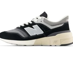 Women New Balance Classics 997R