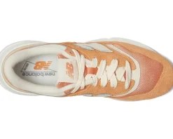 Women New Balance Classics 997R