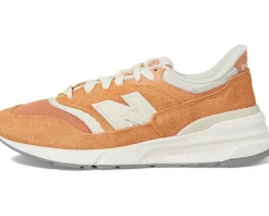 Women New Balance Classics 997R