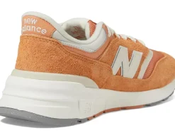 Women New Balance Classics 997R