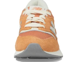 Women New Balance Classics 997R