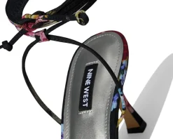 Nine West Raqchel Black Scattered Rose Multi Best