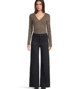 Women Michael Stars Remi V-Neck Tee