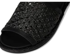 Women Kenneth Cole Reaction Saavi