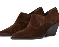 Women Seychelles Seattle