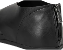 Women Kenneth Cole Reaction Selena