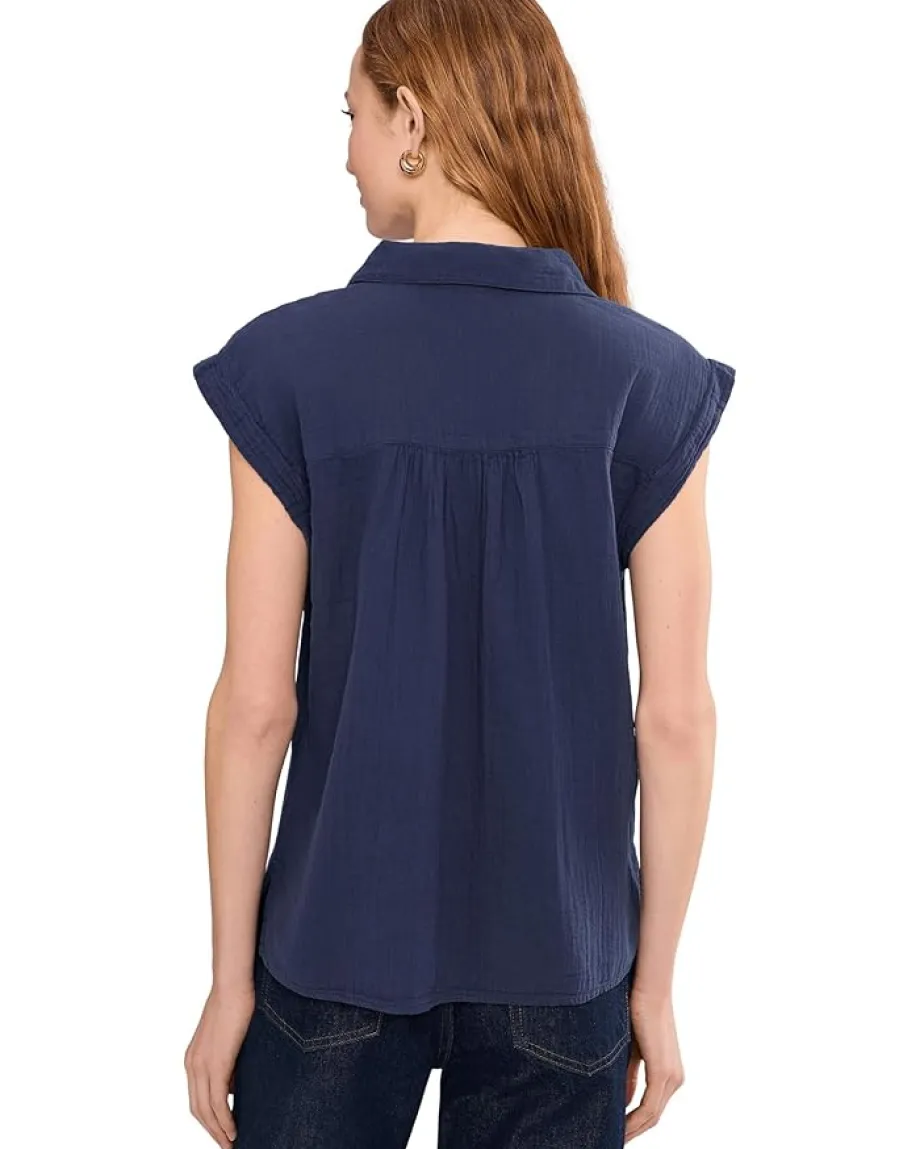 Women Mod-o-doc Sleeveless Henley Shirt