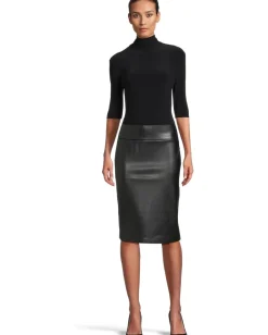 Women Norma Kamali Slim Fit Short Sleeve Turtle Top