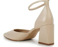 Women Vince Camuto Sorenn