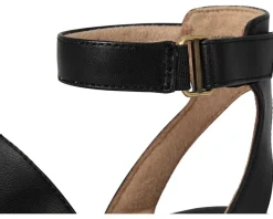 Women Naturalizer SOUL Fiesta