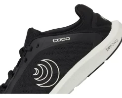 Topo Athletic ST-5 Black/Grey Hot