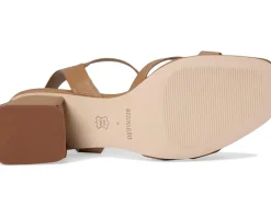 Women Bernardo Tarra