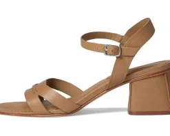 Women Bernardo Tarra