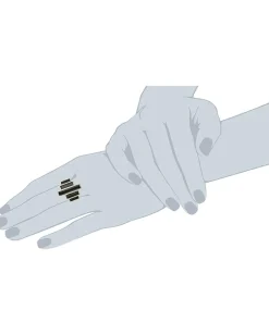 Women House of Harlow 1960 The Long Rains Steps Ring