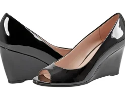 Bandolino Tufflove Black Patent Hot