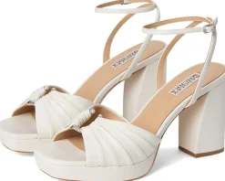 Women Badgley Mischka Veda