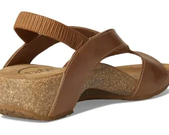 Women Taos Footwear Venture