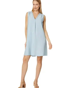Women Vince Camuto V-Neck Sleeveless Dress