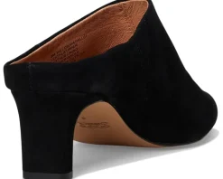 Women Andre Assous Willow