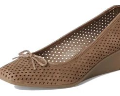 Women Anne Klein Winslet