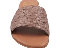 Andre Assous Women's Nahala Featherweight Flat Sandal Hot