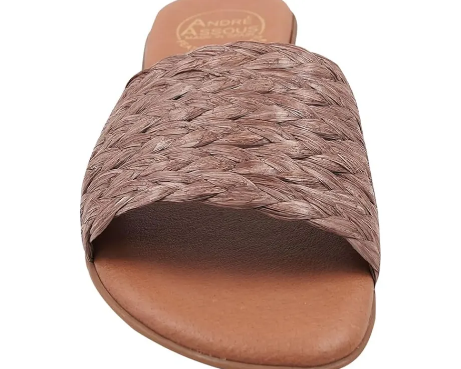 Andre Assous Women's Nahala Featherweight Flat Sandal Hot