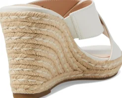 Bandolino Women's Kammie