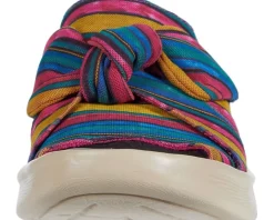 Bzees Women's Smile Hot