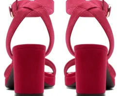 Women Clarks Women's AmbyrLyn Bay